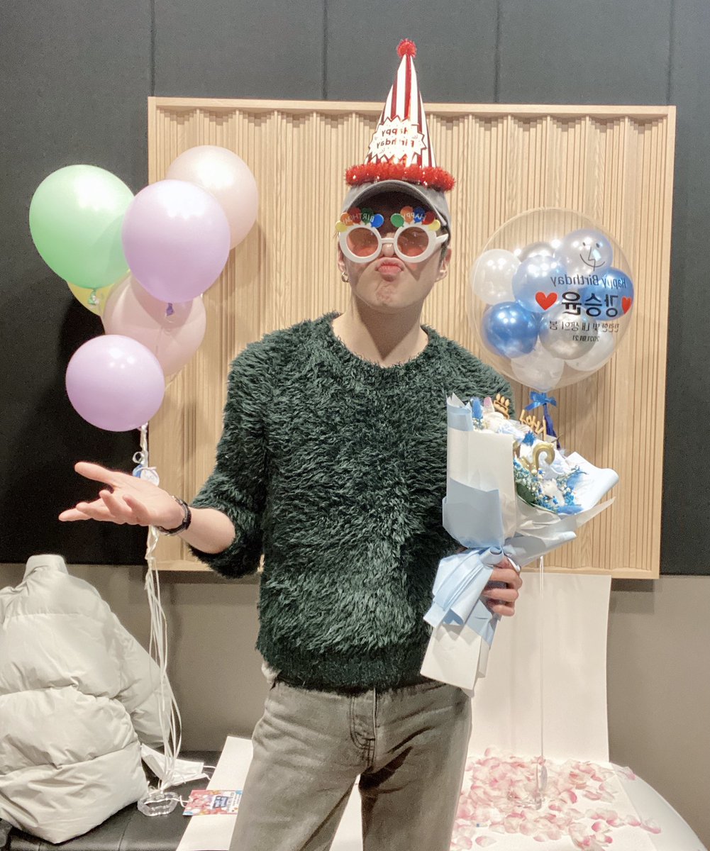 official_yoon_ tweet media