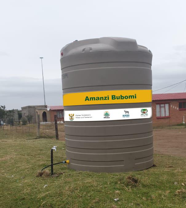 DWS_RSA's tweet photo. We call on you to play your role by reporting water infrastructure vandalism and water leaks, as well as using water sparingly. You can reach out to your local authorities or use our call centre hotline on 0800 200 200. #WaterForAll 

@LindiweSisuluSA https://t.co/qgD2TBrYAx