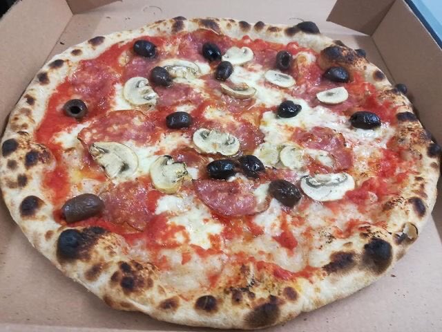 cafficabanypair's tweet photo. Byddwn yn agor heno a nôs fory 5-8.
I archebu gwnewch arlein(linc ⬇️Neu ffonio 01690 710505(o 4:30 ymlaen)
We’ll be open tonight and Saturday night 5-8
To place your order, either do it online, link ⬇️or phone 01690 710505 anytime after 4:30
https://t.co/ytPEoNY1ku https://t.co/bZ0K9EH4eh
