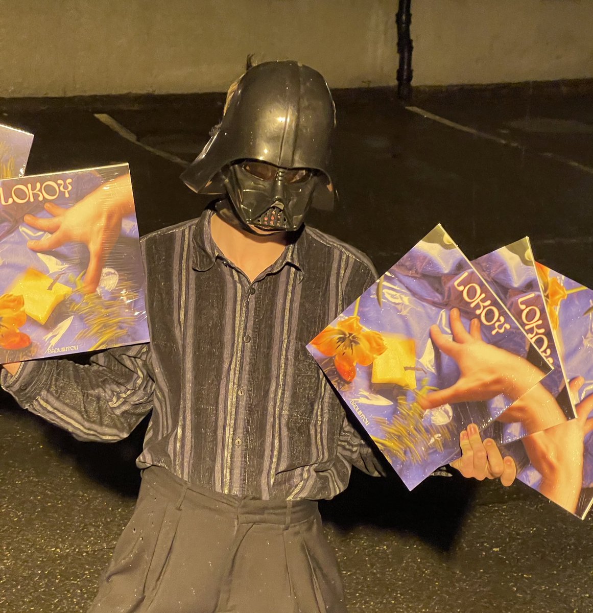 hi my name is Lokoy please buy my album