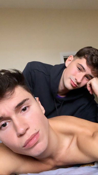 1 pic. RT and LIKE if you wanna see what happened next ??? check out our links ??
#ONLYFANS :
https://t