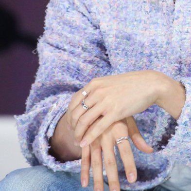 Hobi's hands are seriously so pretty
