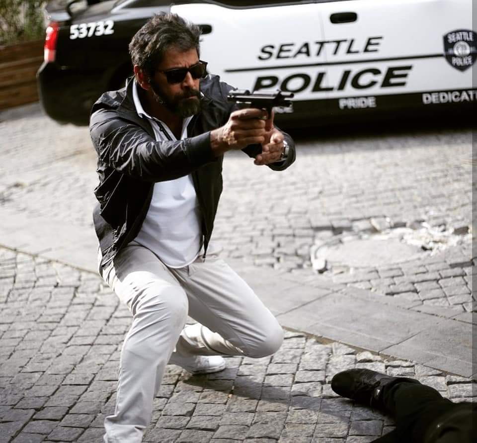 smc_styles's tweet photo. '#JohnJohnJohn, vandharamudiyuma John?'
#January26 #DhruvaNatchathiram
@menongautham sir plz release the new poster on this day... 🙏all fans waiting... ❤️ https://t.co/HQfjZEhqp8