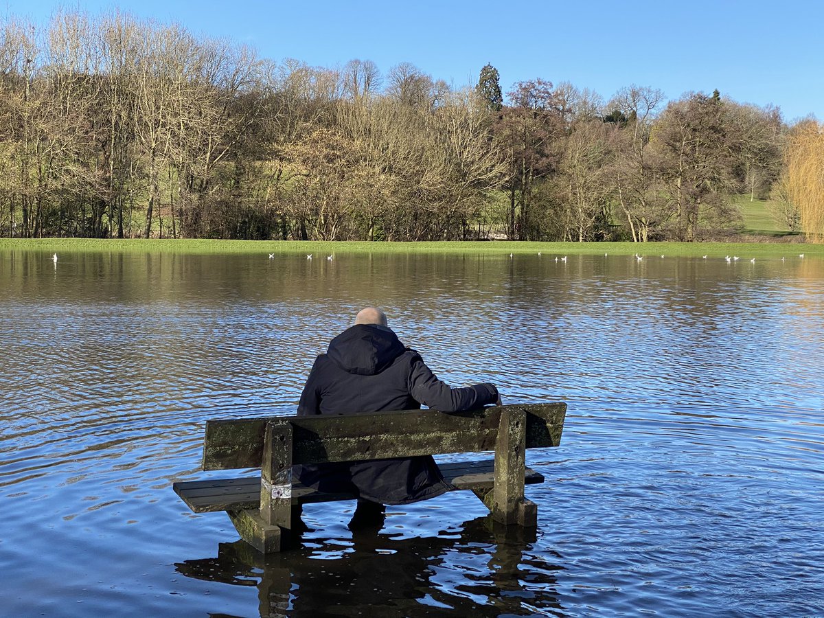 Jackstant0n's tweet photo. Flood waters have gone down &amp; other than part of the path through Parker’s Piece (please use City rd) the walk round Darley Park &amp; Darley fields is open and accessible.

Thanks to the teams monitoring the flooding. The flood gates were not required &amp; defences worked as planned. https://t.co/bcB2EZrdu5