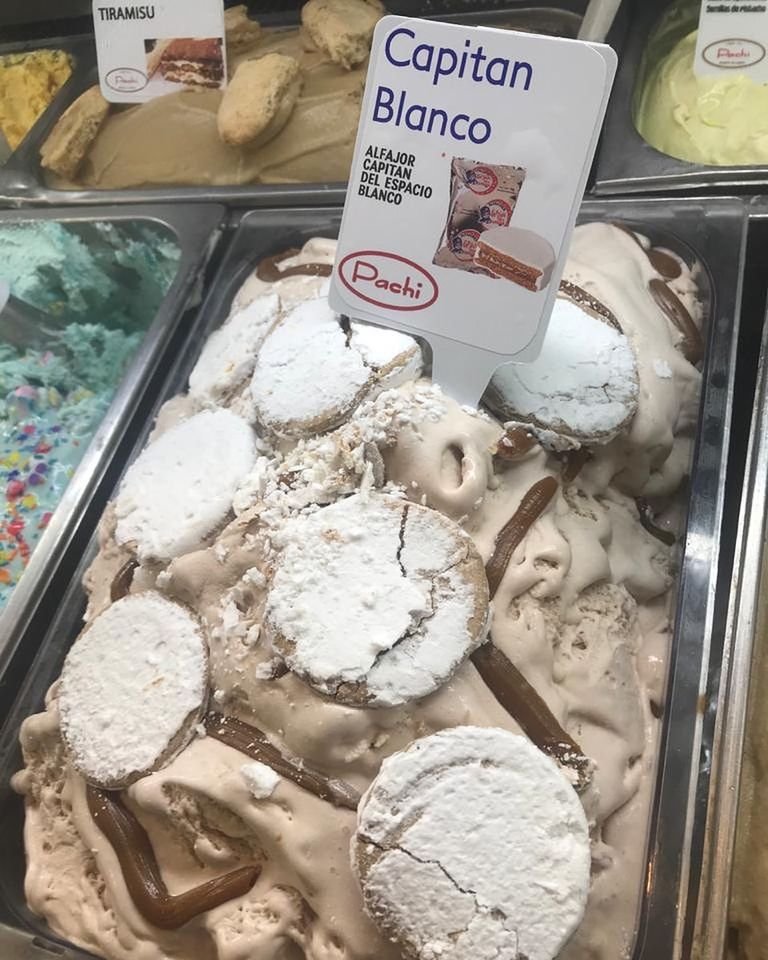 alfajorperdido's tweet photo. Consumidores normales: reducen un 50% el consumo de alfajores en verano

Quilmeños: https://t.co/ewGYJmjqcF