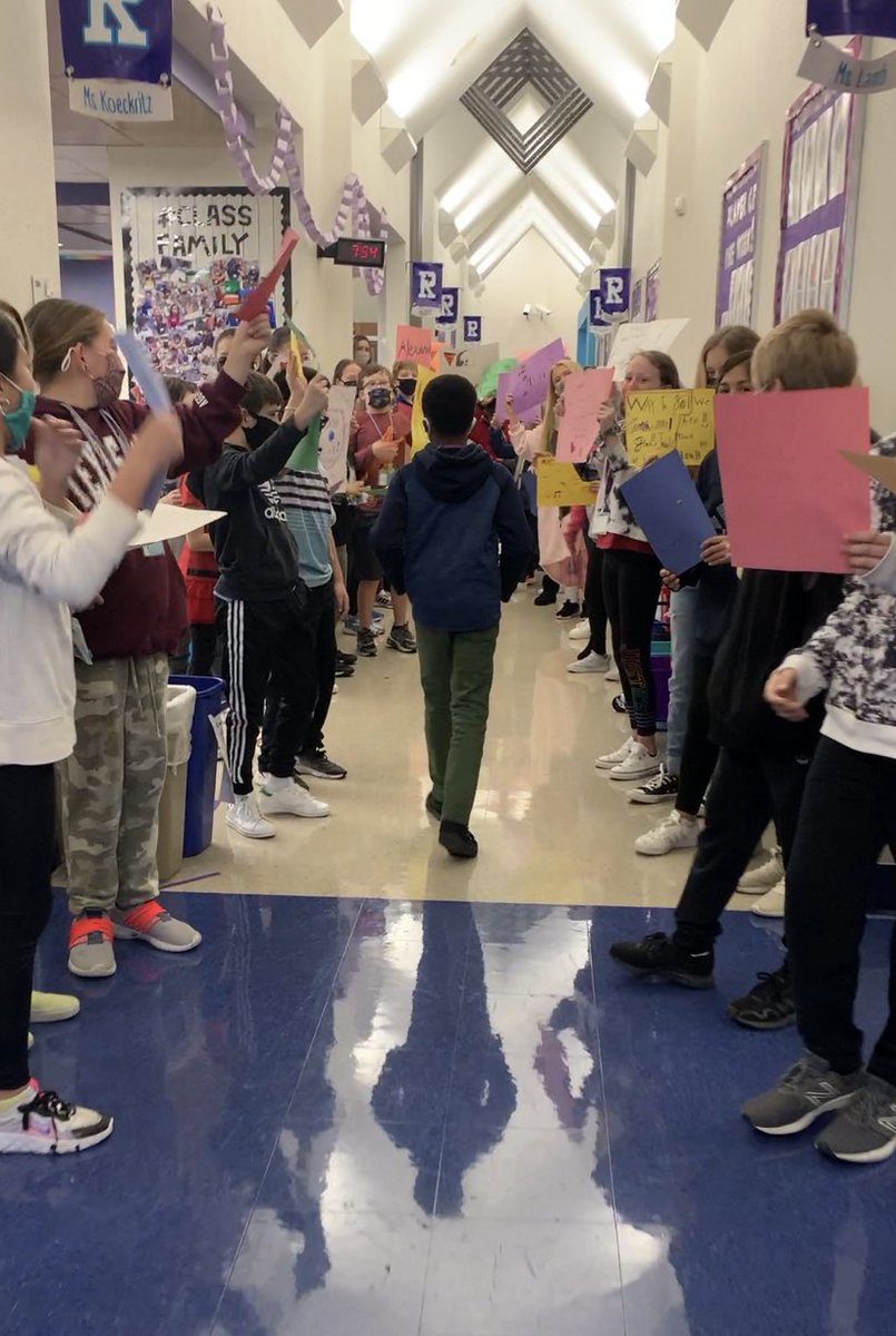 Samantha Hank tweet media