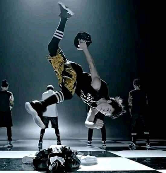 “hobi hyung just close your eyes and trust me” - a short thread