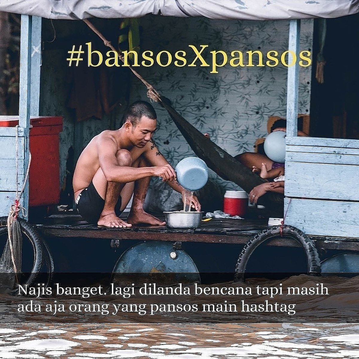 Lusisiso1's tweet photo. #bansosXpansos
Menolong korban bencana itu baik. Ikhlas demi Allah. Bukan cari perhatian #bansosXpansos https://t.co/JuWkHoZM4w