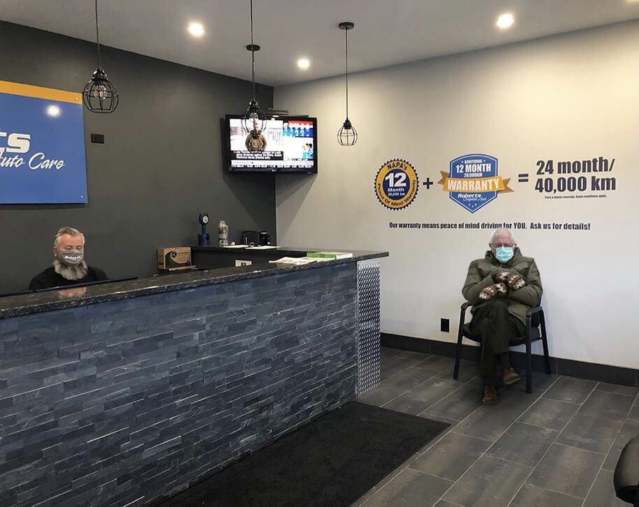 AutoCareBarrie's tweet photo. Our 24month/40,000km Peace of Mind Warranty is receiving GREAT reviews!

We stand behind our expert techs, our top quality parts, and our complete list of services. Give us a call for your next vehicle service appt :)

#automechanic #Barrie #warranty #napaautocare #BernieSanders https://t.co/iCckTKEwVg
