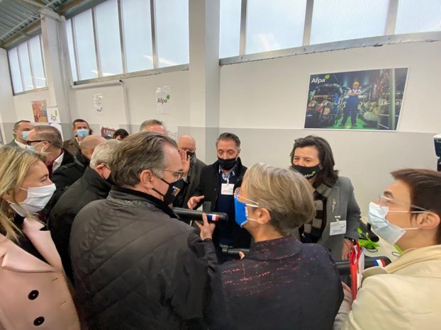 Je tiens à saluer l'engagement d'<a href="/Afpa_Formation/">Afpa</a> auprès des #jeunes et des #DemandeursEmploi. Il est essentiel dans ce contexte de crise de donner des perspectives ! 💪