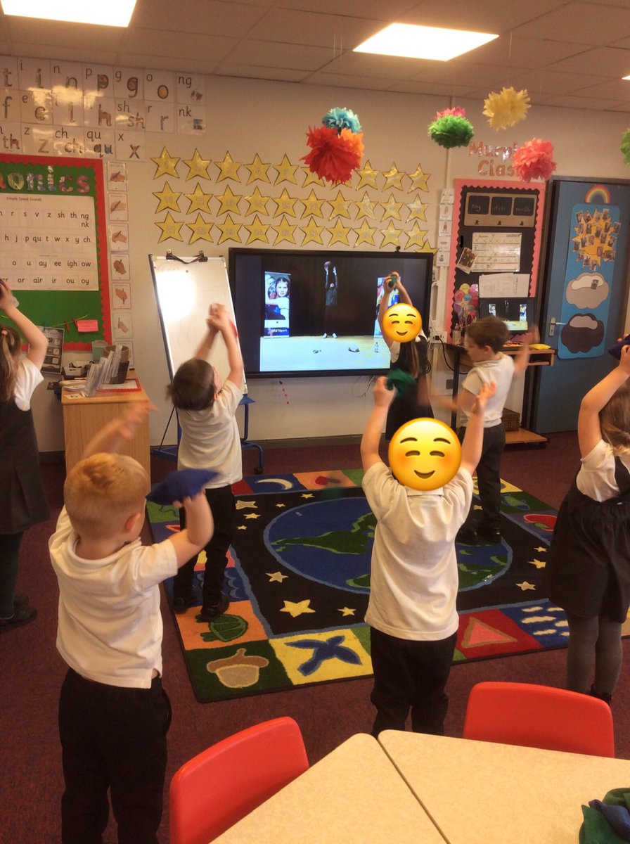 FairfieldAcad's tweet photo. Our reception bubble really enjoyed the live PE session yesterday @DRETsport @DRETnews @HavelockAcademy. Thank you! #handeyecoordination #onlinelearning #livePE https://t.co/IjjjFlU95u
