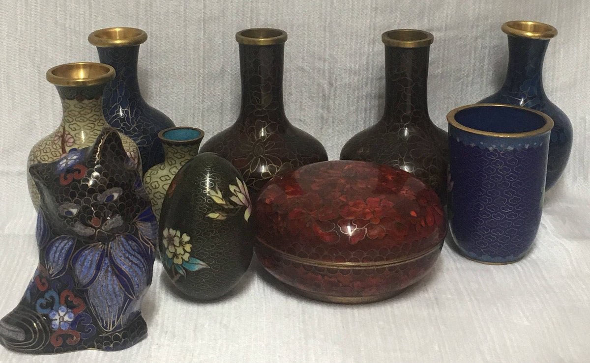 loveretrocrafts's tweet photo. Chinese CLOISONNÉ Vases / trinket &amp; decorative items - job lot https://t.co/36FGS92V5v #retrocrafts #loveretrocrafts #japanesecloisonne #chinesecloisonne #enamelledvases #enamelledvase #cloisonnebox https://t.co/S7smszPnPB