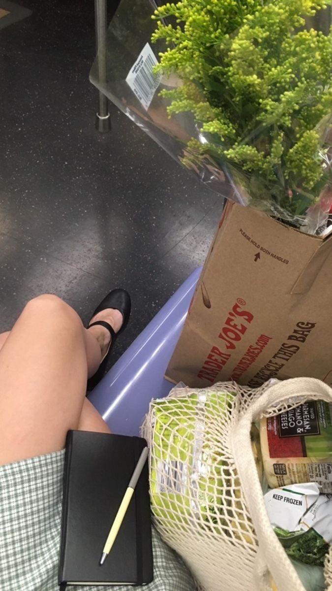 parisandior's tweet photo. friday morning productivity https://t.co/poUbPl4Cdh