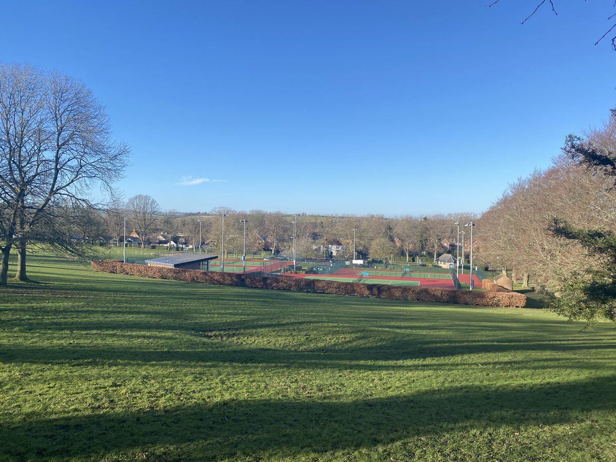 KingAlfredsPE's tweet photo. Stretching the legs this morning. Glorious weather, we cannot wait to use @WantageTennis courts again. 🎾 😅🫀🫁🧠☀️ https://t.co/FLtizOj2Cs