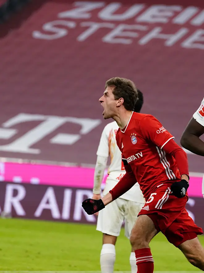 27 GAMES IN TOTAL | 10 GOALS | 13 ASSISTS 17 Leagues appearances | 7 GOALS | 10 ASSISTSGoals/Assists against : Atleti, BVB, Leipzig, Leverkusen etc...2nd best goal provider in the ALL THE 5 TOP LEAGUES.