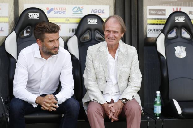 Néanmoins, les amiénois ont terminé à la dix-neuvième position, et ont donc été contraints de redescendre dans l'antichambre de l'élite.