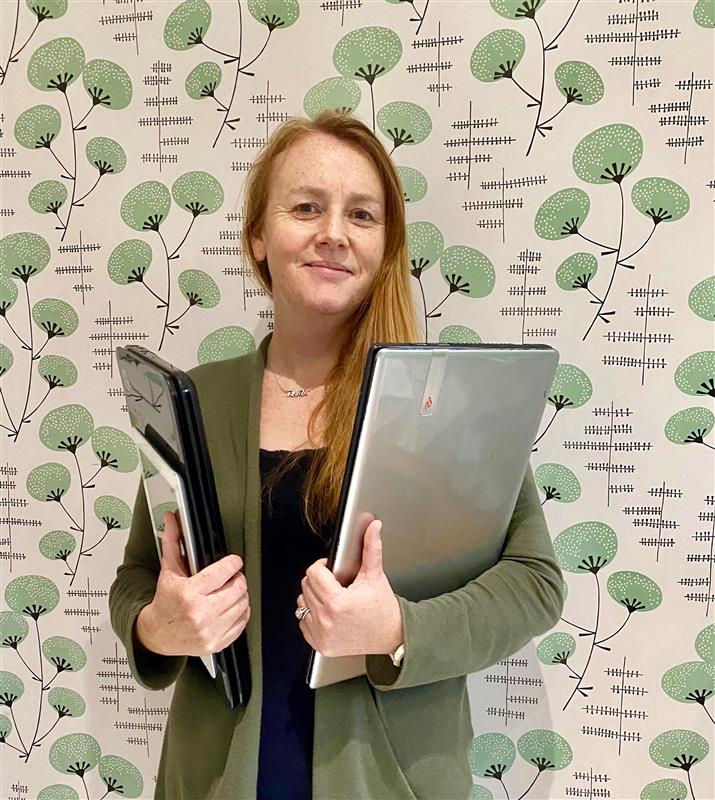 sopro's tweet photo. 🚨🚨 NEW DONATION KLAXON!! 🚨🚨

Huge thank you to @store_vineyard and Jo Woodrow-Hill for her donation of two laptops and an iPad! 💻💻💻

We'll refurb them right away and get them into the hands of school children. Thank you for your generosity!
 
#LevelUpLaptops https://t.co/bEDJn5T0rh