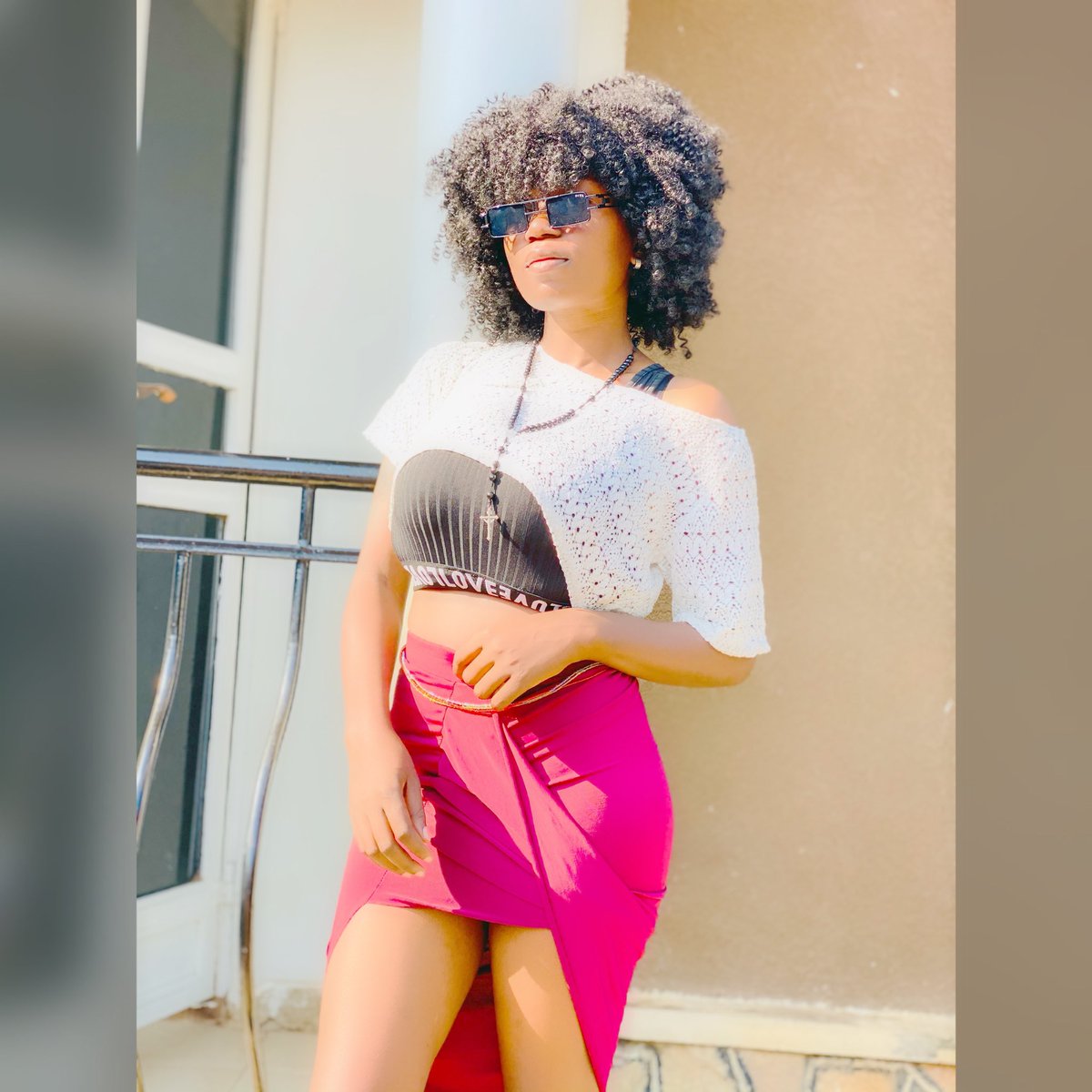 gertna_official tweet media