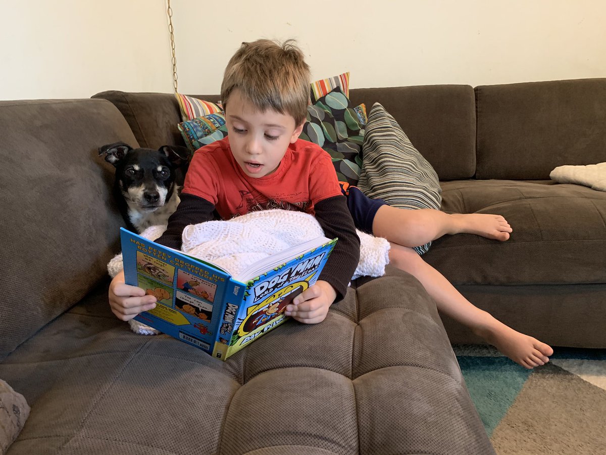 That_BookLife's tweet photo. #TGIF everyone!! This weekend, take a bit of time to practice for #WorldReadAloudDay by reading aloud to someone (or somedog) today! 😃😃📚📚🐶🐶 @Scholastic #davpilkey #dogman #pilkeypower https://t.co/QTCTiuZyak