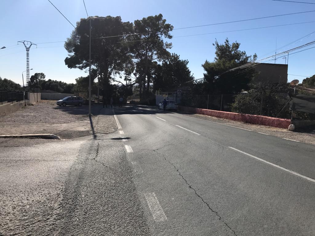⚠️ ATENCIÓN: La carretera RM-502, conocida como de La Santa, que comunica #Totana y #Aledo,  cortada en estos momentos a la altura del paraje de La Venta los Pinos por la caída de ramas de un árbol, ocupando la calzada. <a href="/112rmurcia/">112 Región de Murcia</a>
<a href="/PCivil_Totana/">Protección Civil</a> <a href="/BomberosCEIS_RM/">Bomberos Región de Murcia - CEIS</a>