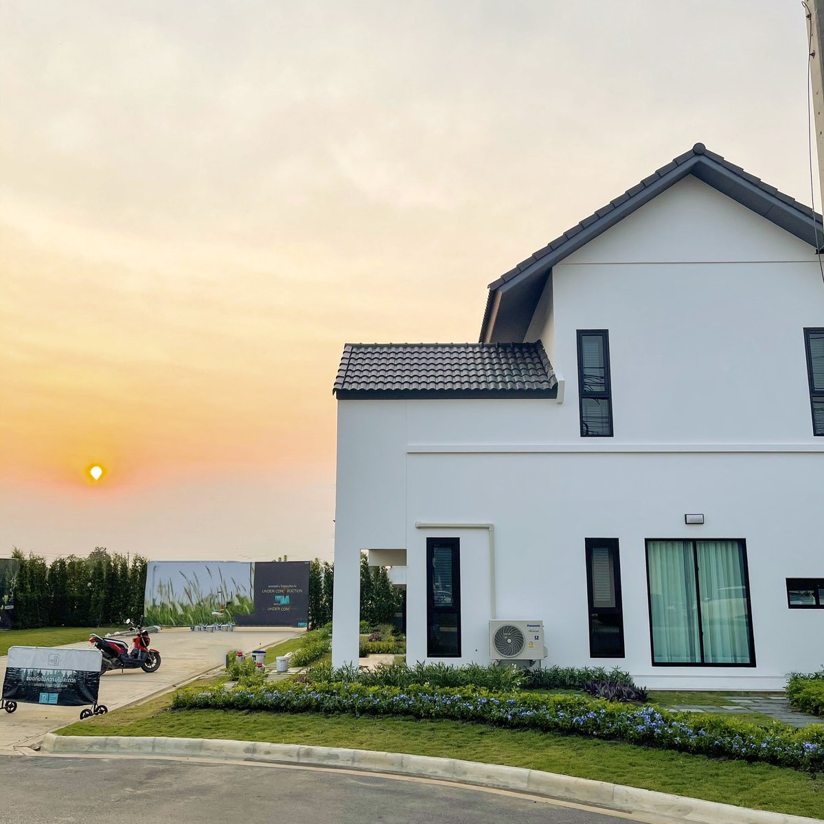 jenitalks's tweet image. บ้าน 3.4 ล้าน น่ารักกกกกก ชื่อว่า REST ☁️