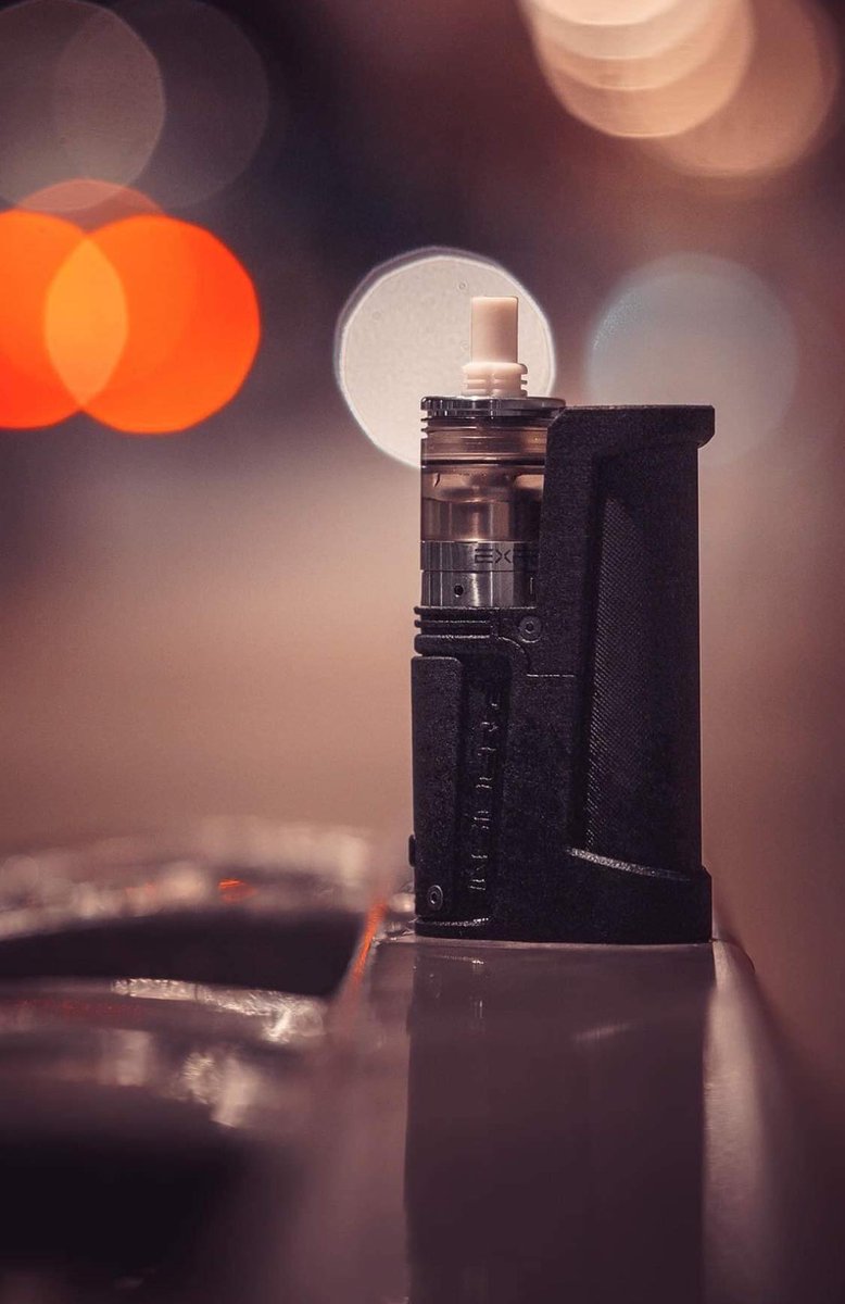 igaya1's tweet image. こんにちは伊賀屋の寺沢です。

【UNDERCODE INSIDER2 DNA60】

伊賀屋でも
1月23日00時00分～
ご予約受付を開始させていただきます。

igaya.shop-pro.jp/?pid=156985170
※1/23販売開始～アクセス可能

よろしく お願いいたします。

 #UNDERCODE #INSIDER2 #DNA60 #伊賀屋 #vape #ベイプ #ステルスMOD