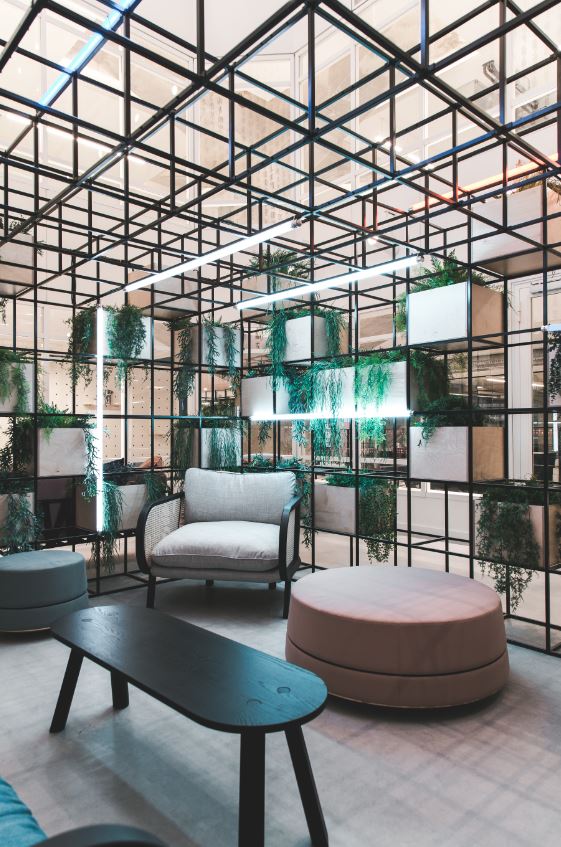 As part of <a href="/Savills/">Savills</a> #ReImaginingRetail campaign, Global Head of Workthere Cal Lee, explores what place flexible offices have next to retail. Where the demand is coming from and our evolving working behaviour. Read more: savills.com/reimaginingret…