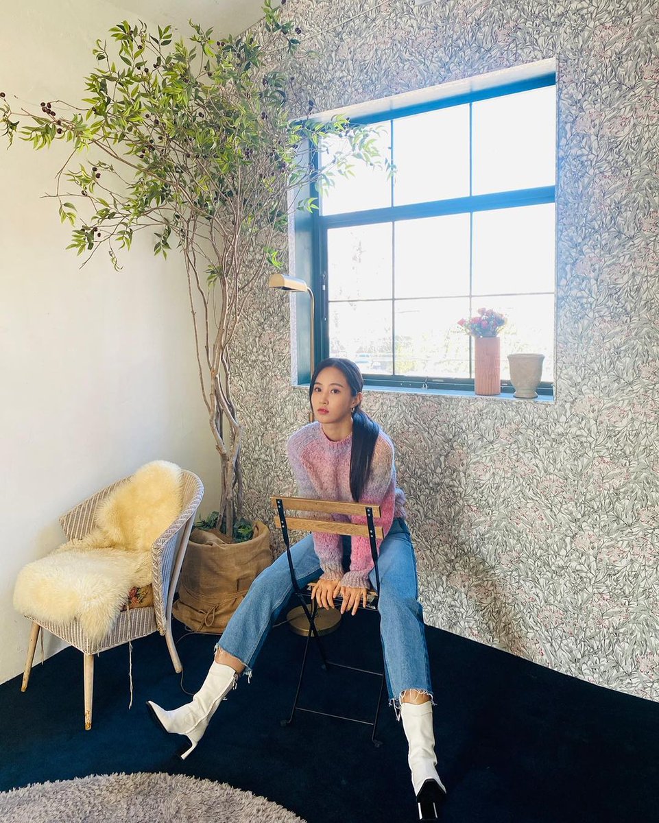 yulyyulk's tweet photo. [ instagram update ] https://t.co/njLQMGUqW9