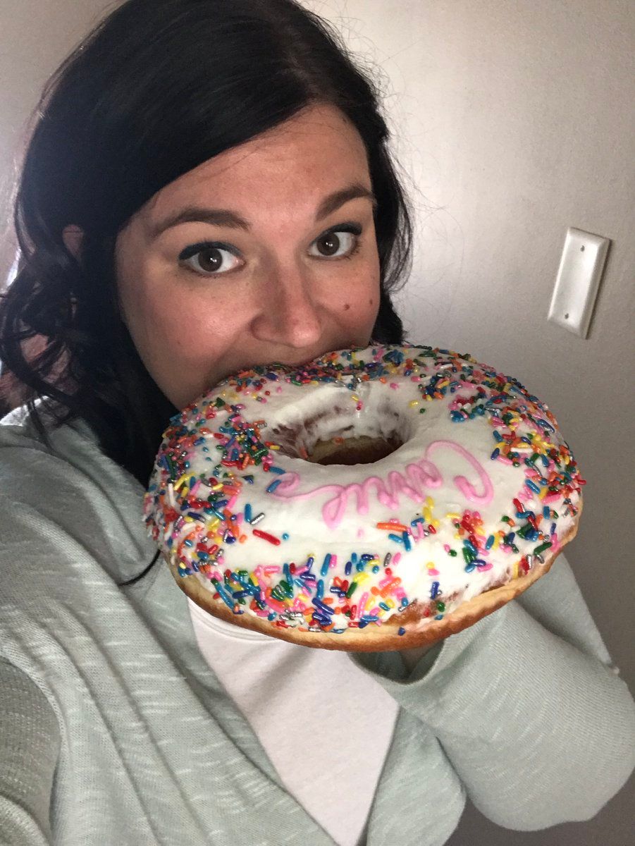 sandysdonuts's tweet photo. It is Friday and it is time to celebrate with Donuts! https://t.co/akrmAeo2US
