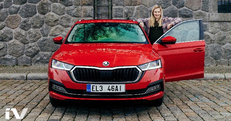 skodaautonews's tweet photo. The #SKODA #OCTAVIAiV is a great family car: safe, comfortable and with a host of clever features. And it’s environmentally friendly too. Influencer Tereza Salte test-drove the plug-in #hybrid for a week and shared her experience. Take a look! ⤵️