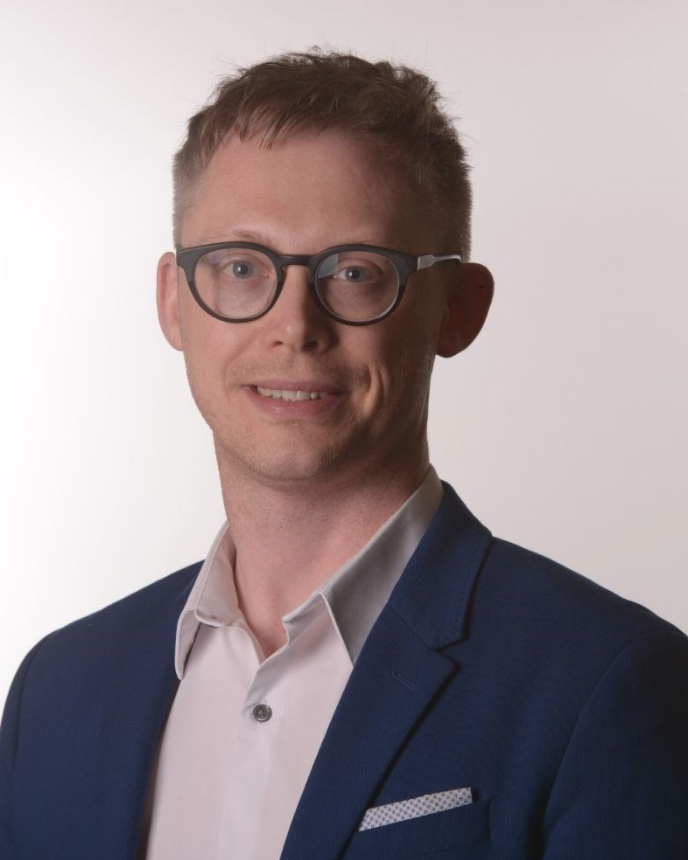 TeleTrackingUK's tweet photo. Meet Dan Wadsworth, our Transformation Manager....

Established leader &amp; award-winning expert of successful change management programmes in #NHS #healthcare with the social movement @15s30m, Dan's talents are extensive and you can read more here: https://t.co/glT6dVvGHG @Danwod https://t.co/Z9UIl7kkQD