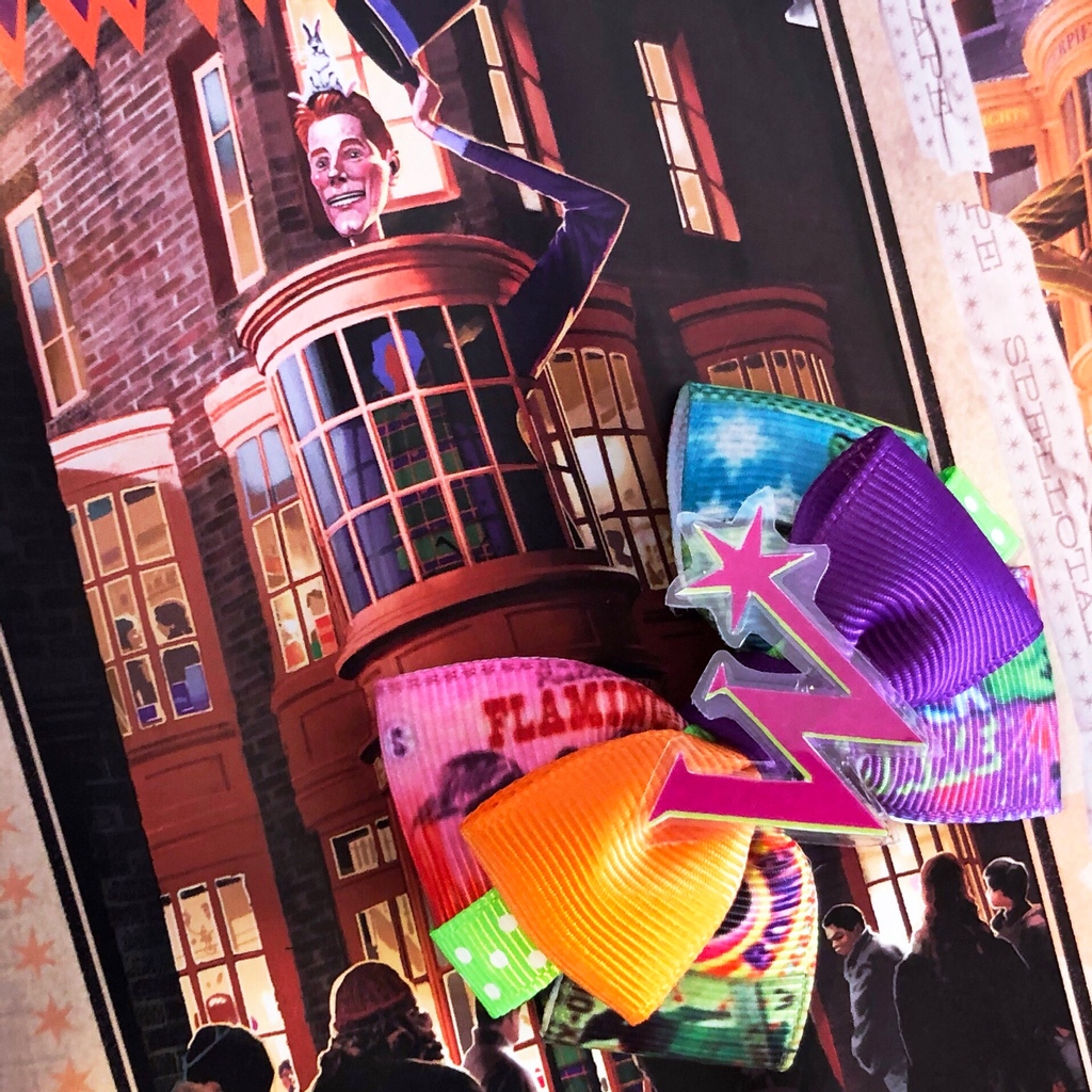ministryofmouse's tweet photo. Some how ive not managed to get into the Weasley shop on my past trips to universal so next time i will make sure i do!
-
-
#ministryofmouse #weasley #weasleybrothers #weasleyswizardwheezers #gringotts #hufflepuff #slytherin #ravenclaw #griffindor #harrypottermerch #hogsmead https://t.co/fMOzEFN8Zl