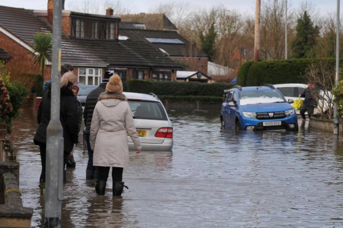 KnutsfordFS's tweet photo. Knutsford firefighters have been busy assisting with the evacuation effort due to the severe flooding in and around Cheshire over the past two days as well as responding to other to life risk incidents. Residents are advised not to attempt to walk or drive through any flood water https://t.co/c9xsWqFxEK