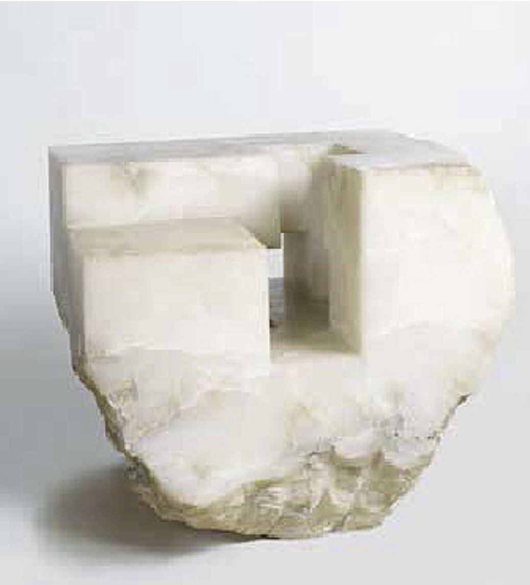 #ViernesDeArte 

Mendi Huts II ,1990 
Alabastro 
@fundacionmarch 

EDUARDO CHILLIDA 
Cuando arte y poesía se funden... 
“Más allá, lo profundo es el aire” #JorgeGuillen #Generaciondel27 

#EduardoChillida #Sculpture #Art 

#GaleríaMontenegro #ArteModerno #ArteContemporaneo