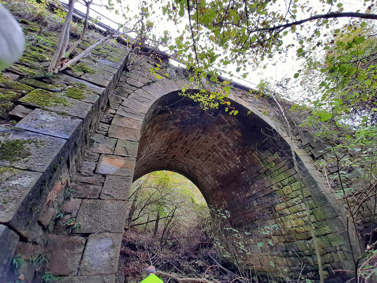 provinciamodena's tweet photo. #SP28 a Palagano SENSO UNICO ALTERNATO in corrispondenza ponte su torrente #Rovinella x parziale cedimento del cordolo del ponte.
Sul ponte è in corso la progettazione x intervento in estate.
@PLdelFrignano @gazzettamodena @Carlino_Modena @TvQui @RADIOBRUNO1 @Modenaindiretta https://t.co/CaosoImpZJ