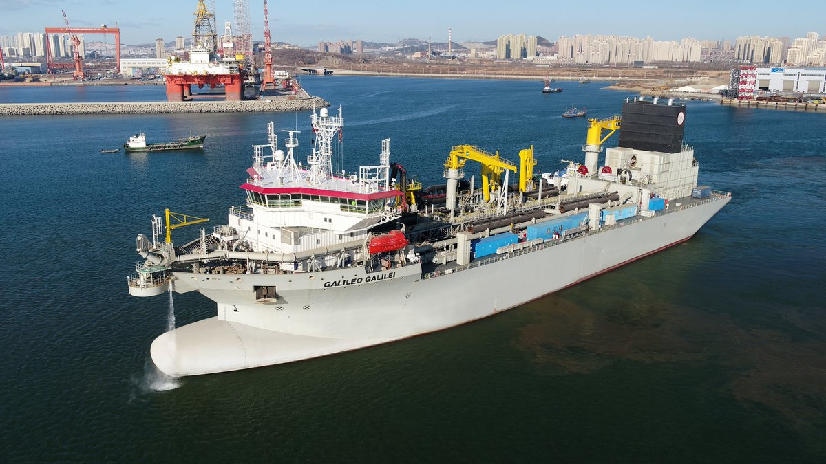 #NewVessel • Two brand-new vessels added to #JanDeNul fleet: Cutter Suction Dredger #WillemVanRubroeck and Trailing Suction Hopper Dredger #GalileoGalilei. #dredging #morethandredging #dredger #tshd #csd 👉🏻jandenul.com/news/two-new-v…