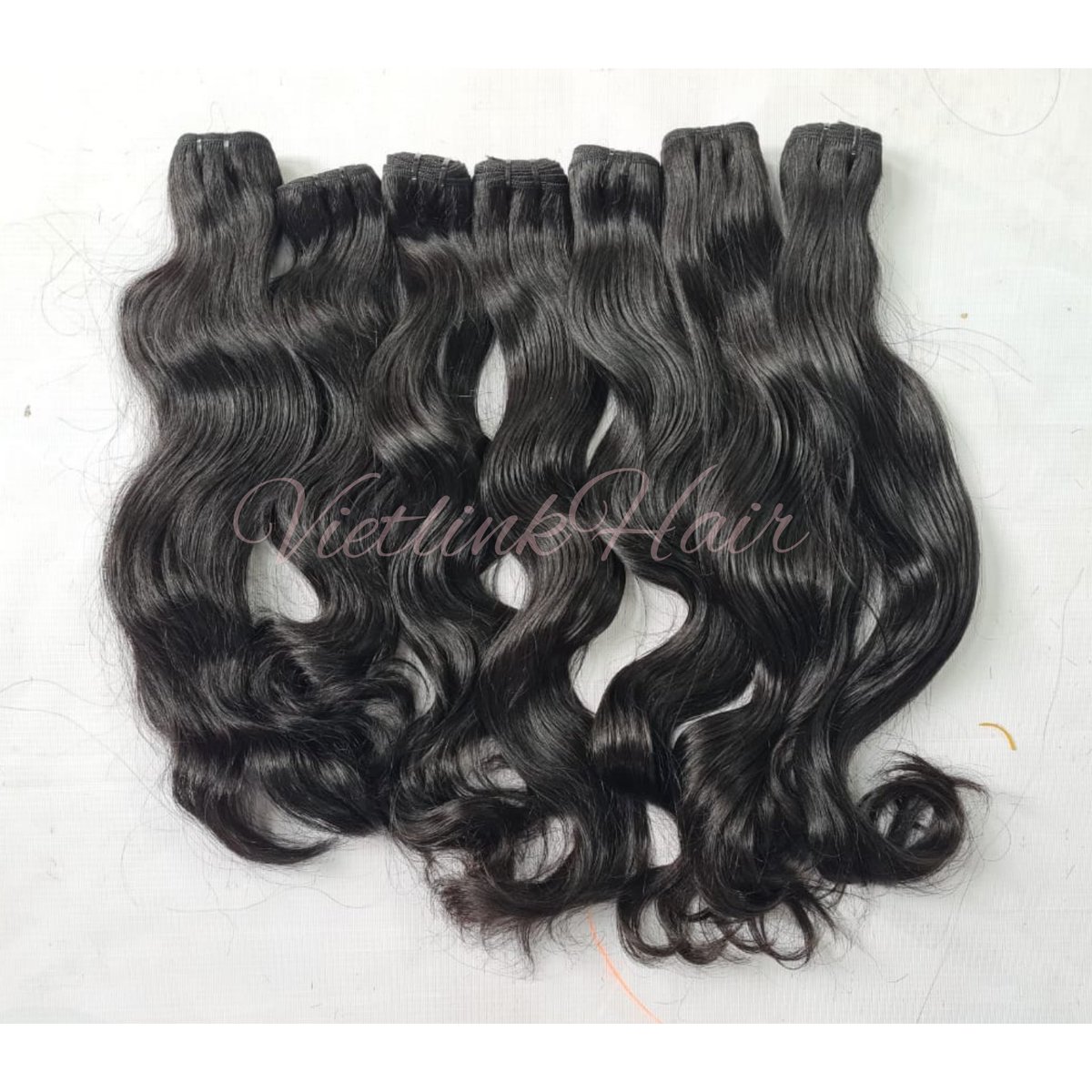 CAMBODIAN WAVY BUNDLES 💓💓
☎️ Contact Ms Jenny now for your order: +84393814245 📞📞📞
.
.
.
.
#vietlinkhair #dallashairstylist #atlantahairstylist #atlantahairstylist #atlantahair #cambodianhair #sewin #hairsalon #hairinspro #rawhair #bodywavehair #deepwavehair #hairgoals