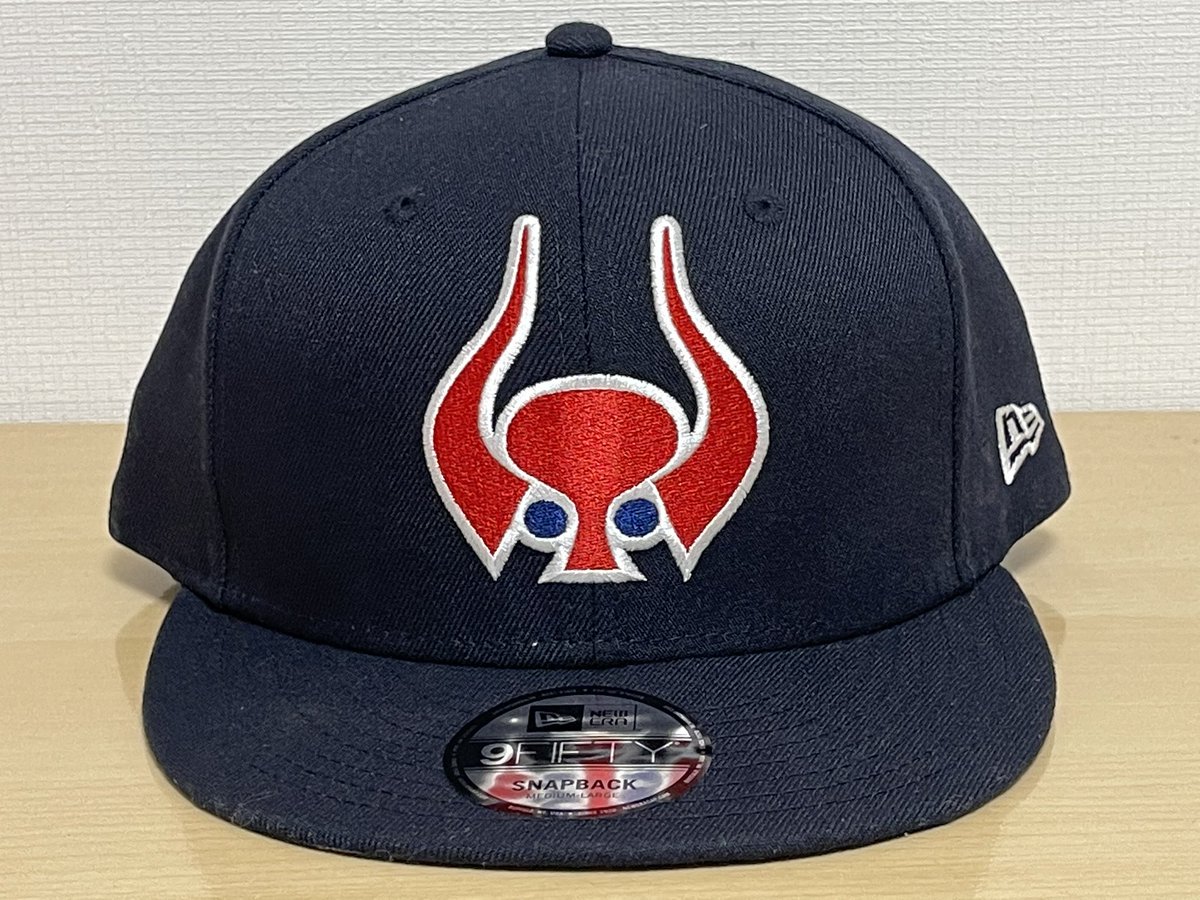 【美品】ニューエラ × 大阪近鉄バッファローズ キャップ 猛牛ロゴ 懐かしのロゴ！岡本太郎デザインの近鉄バファローズ復刻キャップを