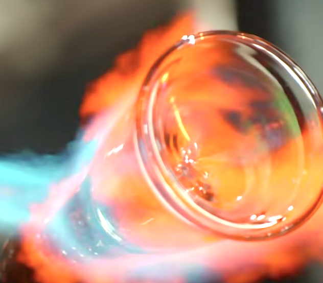 TMML's tweet photo. BLOWN AWAY - SEASON 2 (2021): https://t.co/tMZZ8hdx7d
#blownaway #glassblowing #AlexanderRosenberg #NickUhas https://t.co/8E8fgyanTt