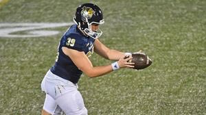 🚨NEW EPISODE🚨

We go 1 on 1 w/ <a href="/FIUFootball/">FIU Football</a> Special Teams Coordinator:

HARRISON GREEN
<a href="/_CoachGreen/">Harrison Green</a> 

-ST deep dive

-Sideline management, Starting starters? 

-Behind the scenes look from 1 of the best 

🎧🍎 podcasts.apple.com/us/podcast/the…

🎧 open.spotify.com/episode/5mFIW8…

#forthebrand