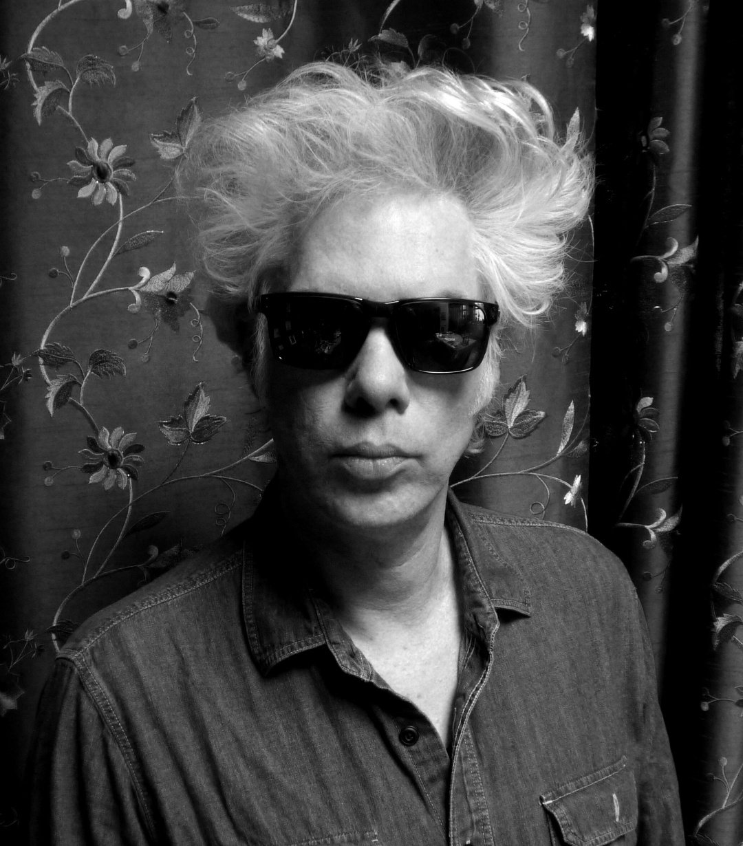 Happy 68th Birthday Jim Jarmusch! 

One of my personal favourite directors of all time. 