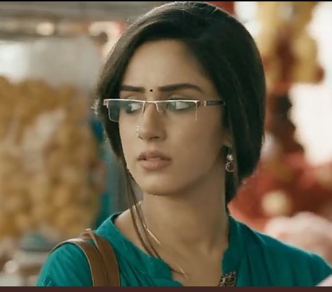 Because she doesn't want that anyone call her Sister's child an illegitimate. She cares her sister's child as her own. She forgets to enjoy her college life, but she never ignored Saransh. "She endures for Her Mahima Akka And Saransh. "(2/2)  #YehHaiChahatein
