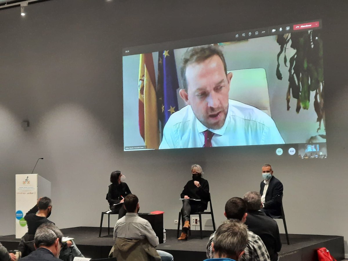 🚵<a href="/TurismoEspGob/">SECRETARÍA DE ESTADO DE TURISMO</a> se compromete a colaborar para hacer del #cicloturismo un producto turístico que pueda promocionarse en mercados internacionales.

Fernando Valdés apuesta por la creación de un club de cicloturismo en 🇪🇸 en la Jornada de #Cicloturismo de #Navarra