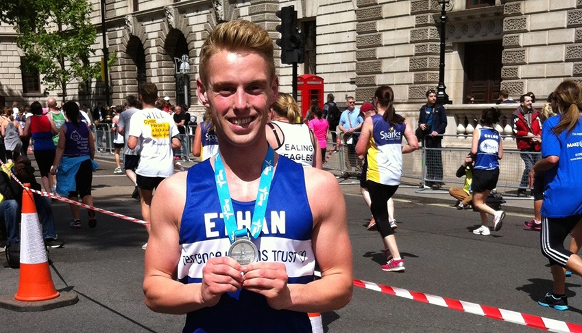 THTchampions's tweet photo. If you’re on the couch to 5K hype, set yourself a goal to help stick to and join us for the London Vitality 10k this May!!

Sign up here: https://t.co/aerEsrpfuy?

#Vitality10000 #Couchto5k #Running #TeamTHT https://t.co/OnZ4yN1LeN