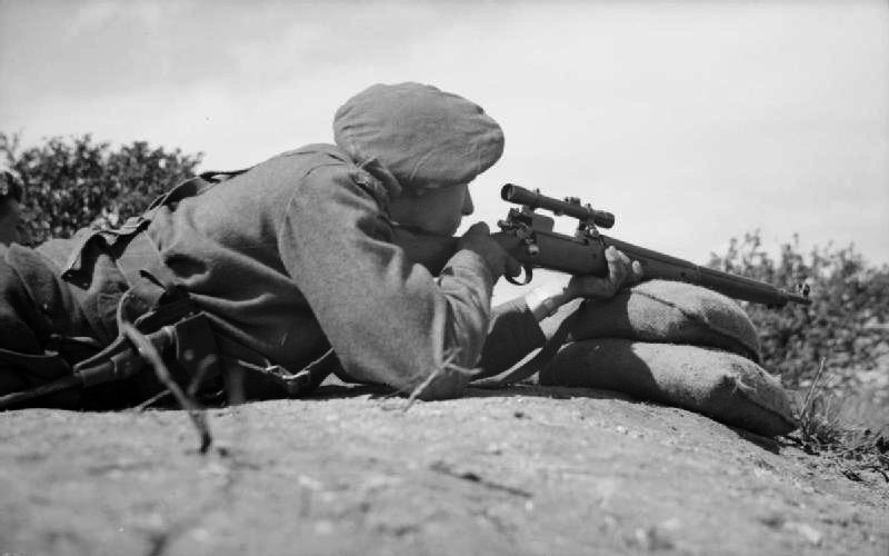 Some British snipers used German weapons acquired in theatre, but again, it appears the majority discarded them after some friendly poaching after seeing friendly platoons coming their ways with orders to flush out 'snipers' operating behind British lines! Sound was key. /13