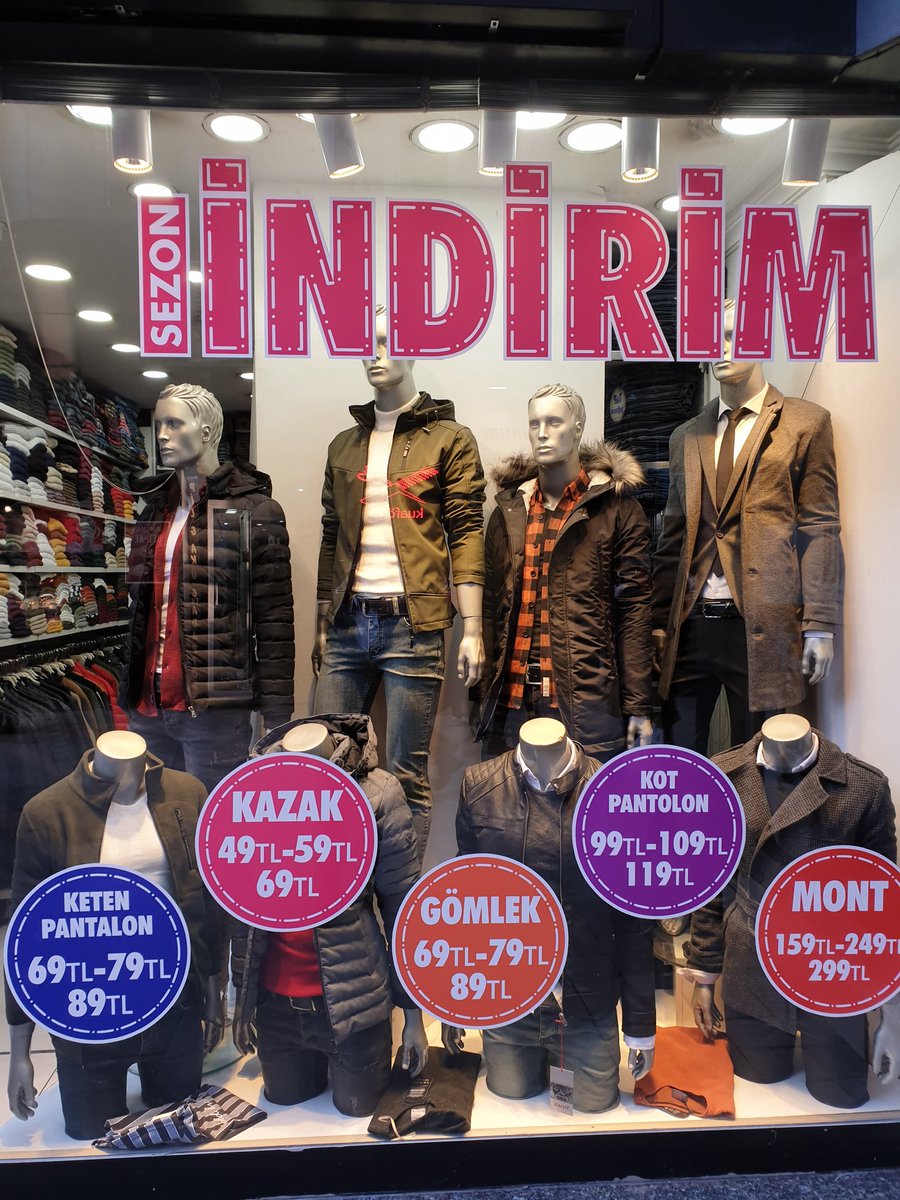 BurakTurhan061's tweet photo. #krizde var #indirimde
Esnaf yorgun ama .. yıkılmadı https://t.co/ijmIVg1JC8