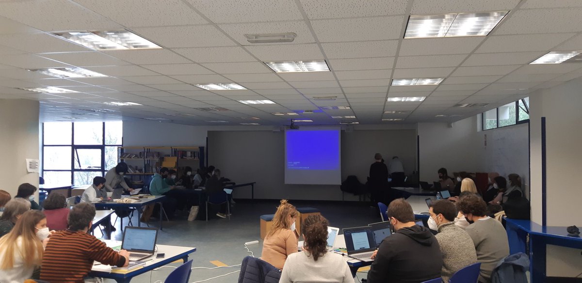 AITORURIONDO's tweet photo. Ikastolako @axular_lizeoa zuzendaritza @xaragay eta @jonquerarno -en eskutik @Arizmendi -ko Almen eraikinean lanean #Riedusis #7KP #GEROA2030 https://t.co/iEW7WepibI