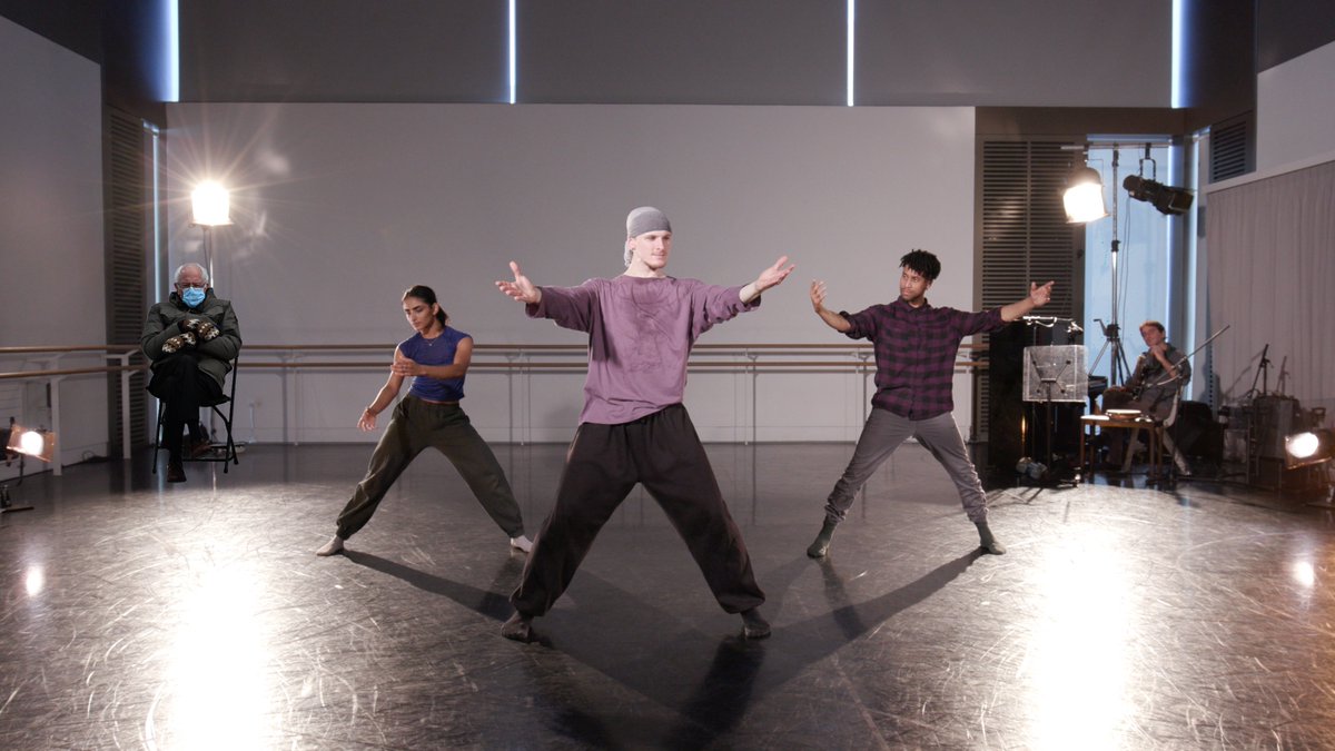 #BernieSanders sat this one out, but you can take dance class on #RambertHomeStudio whenever you like 👉rambert.org.uk/homestudio/pus…
#AlwaysOpen 

#Berniememes #BernieMittens