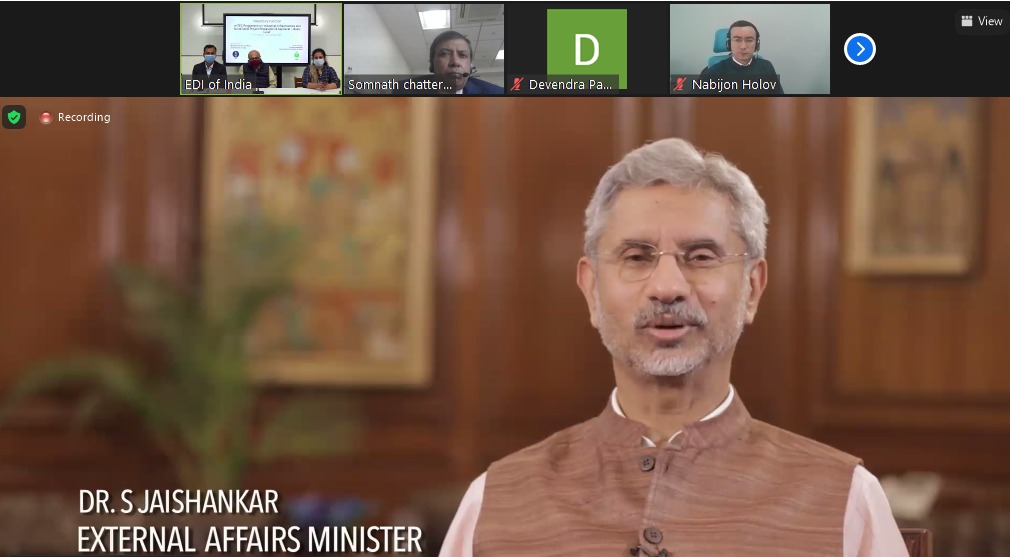 amb_tashkent's tweet image. 22 officials from Ministry of Innovative Development of #Uzbekistan participated in 12-day long #eITEC prog on ‘Industrial, Infrastructure &amp;amp; Sustainable Project Preparation &amp;amp; Appraisal’ by #ITECnetwork of @MEAIndia &amp;amp; @EDIIAhmedabad. @dpa_mea @DrSJaishankar @MOS_MEA @VikasSwarup