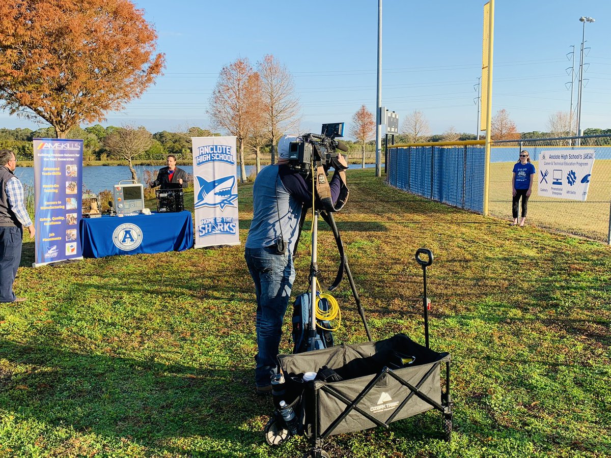 What a great day to be at AHS with guest <a href="/CharleyBelcher/">Charley Belcher FOX</a> &amp; <a href="/FOX13News/">FOX 13 Tampa Bay</a>  to highlight our thriving programs!
#GoodDayTampaBay
#HappyFriday